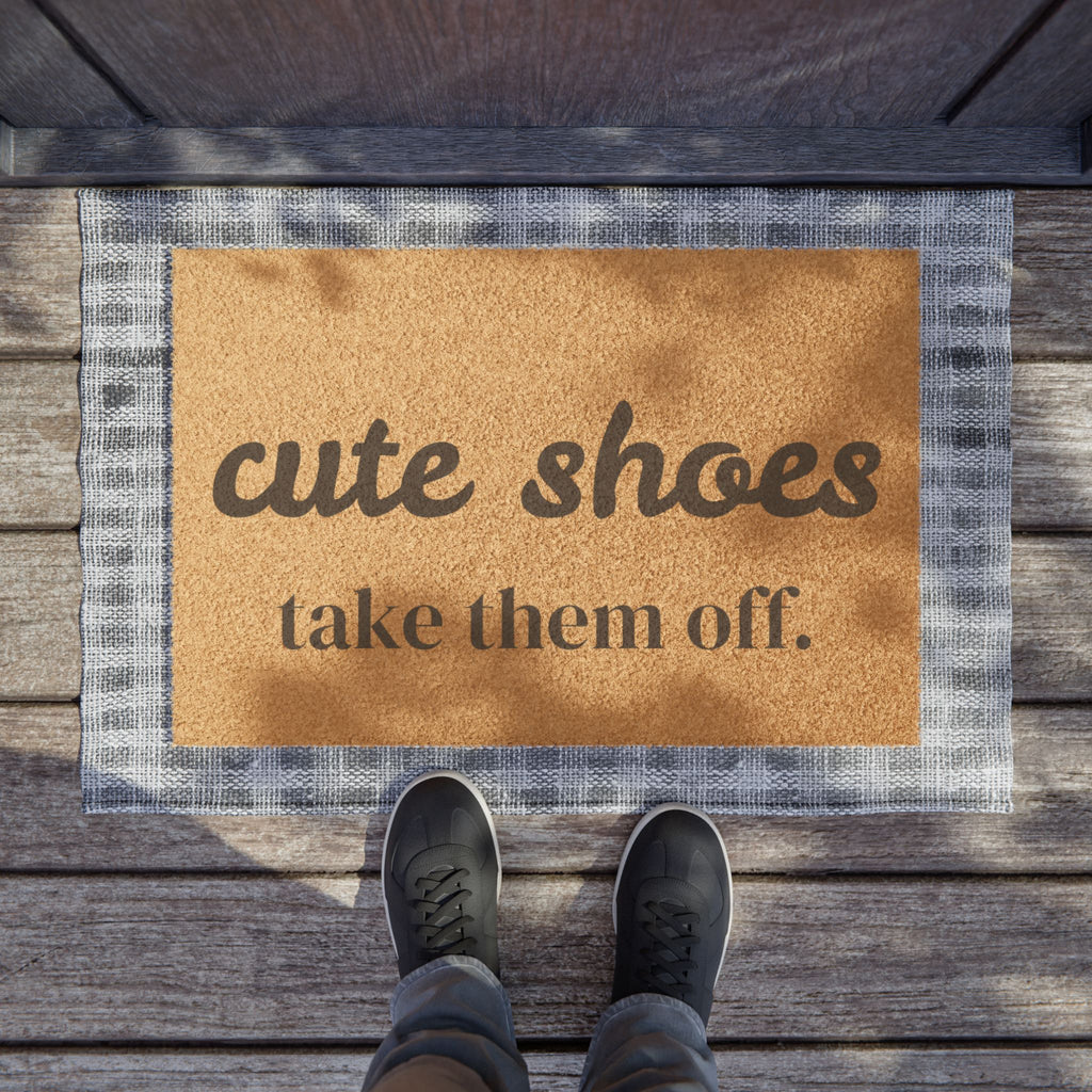 Doormat, Front door humor